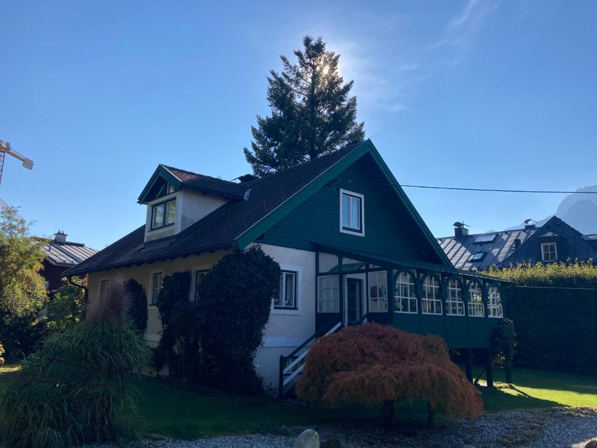 Haus Mit Sauna Und Privatem Badeteich In Anif Bei Salzburg Exterior photo