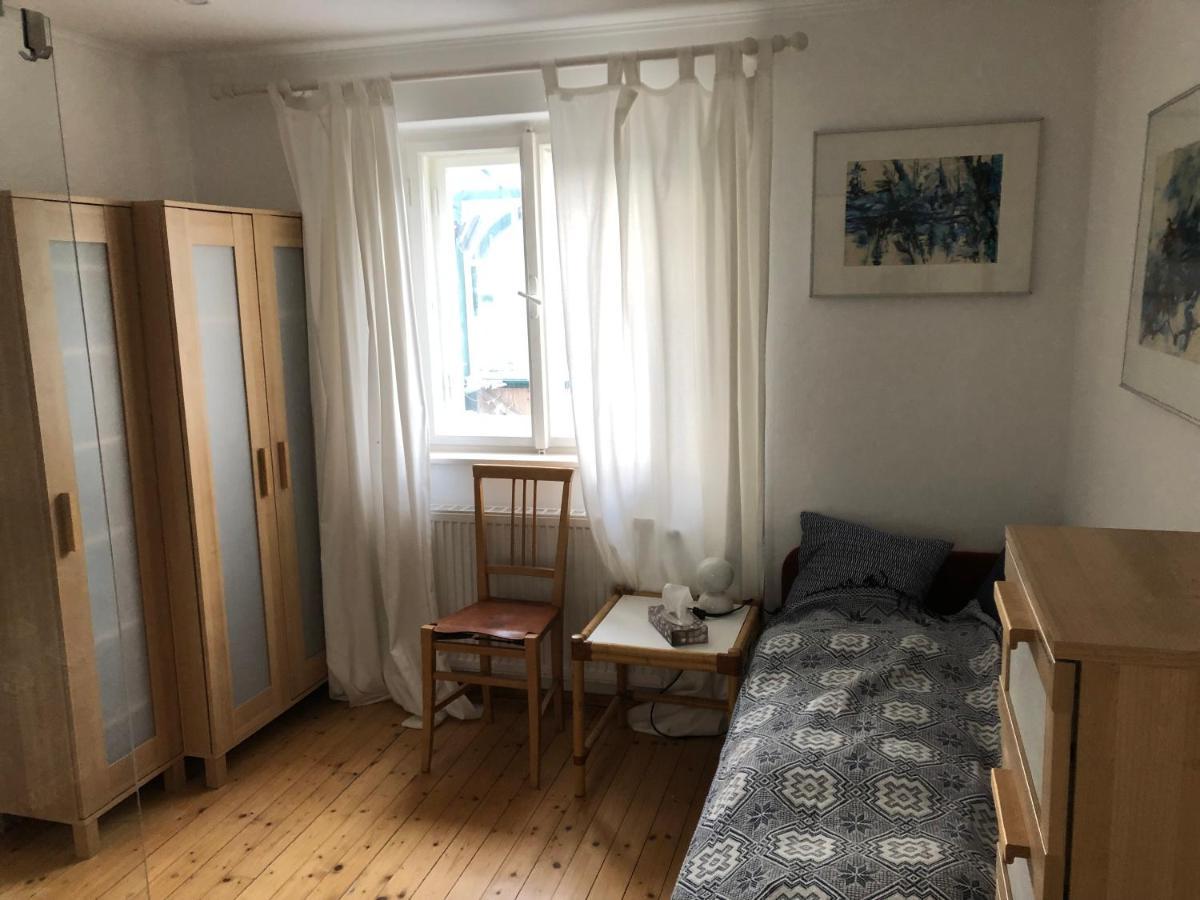 Haus Mit Sauna Und Privatem Badeteich In Anif Bei Salzburg Exterior photo